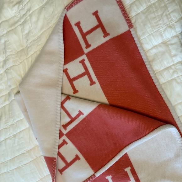 Hermes Avalon Baby Blanket - Picture 1 of 8